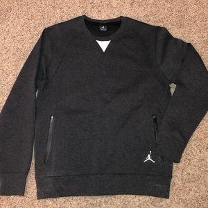 Men’s Jordan crew neck